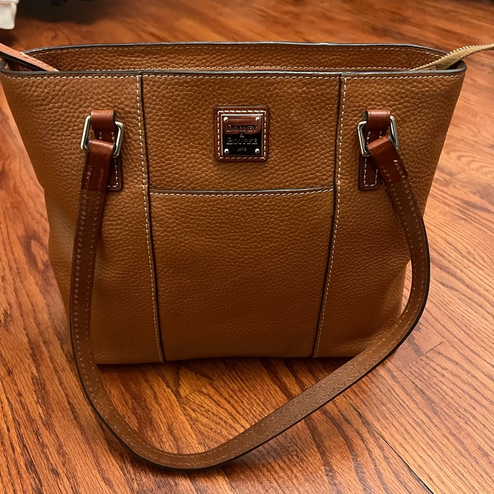 Dooney & Bourke Purse